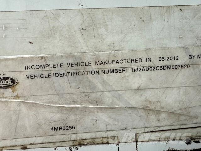 Mack MRU613 Atkritumu izvešanas transports