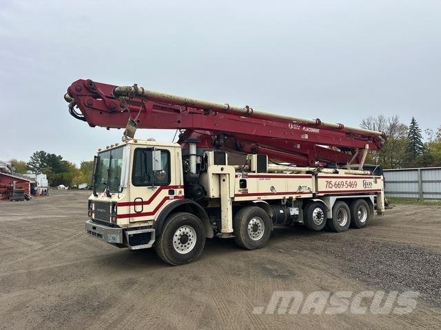 Mack S 45SX Kravas mašīna- betona sūknis