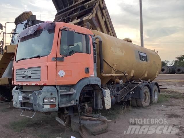 MAN 33.363 Ūdens mašīnas