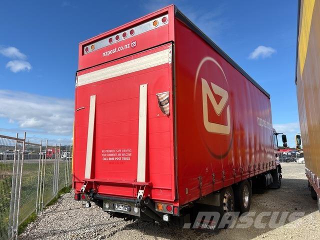 MAN TGM 18.340 Tents