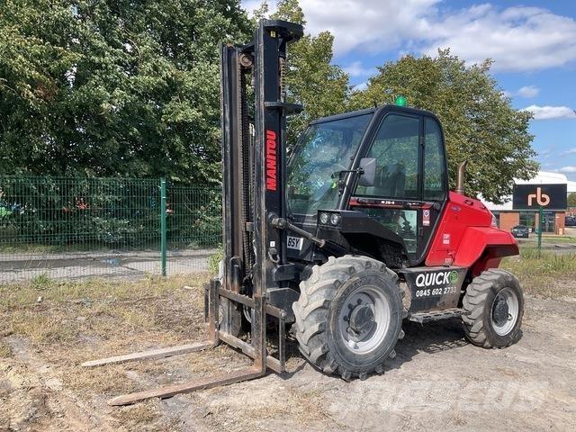 Manitou M26-4 Apvidus autokrāvējs