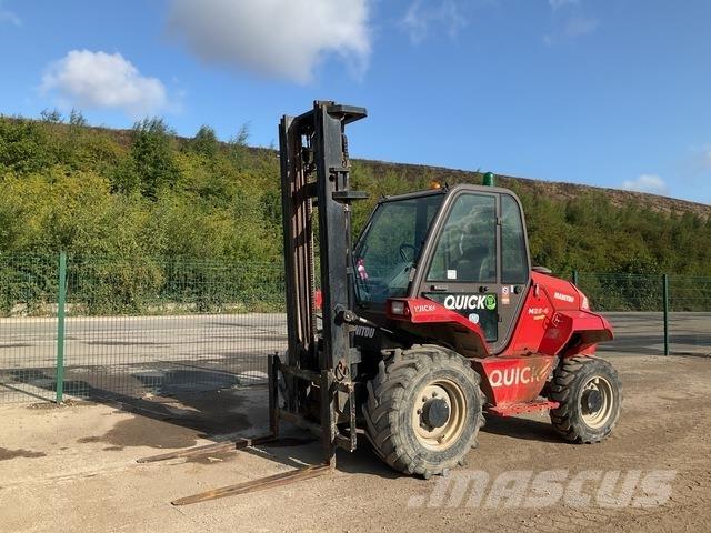 Manitou M26-4 Apvidus autokrāvējs