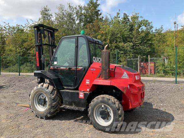 Manitou M30-4 Apvidus autokrāvējs