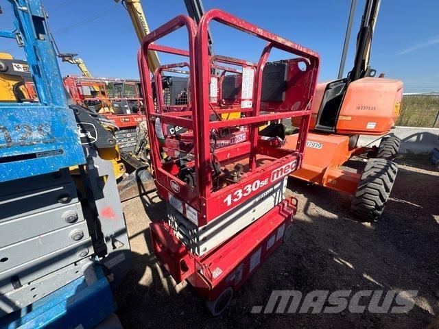 MEC 1330SE Šķerveida pacēlāji