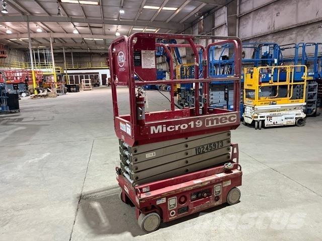 MEC Micro 19 Šķerveida pacēlāji