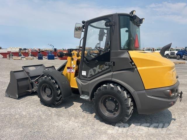 Mecalac AX850 Iekrāvēji uz riteņiem