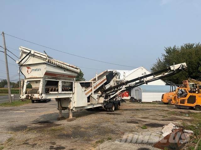 Metso R220 Sieti