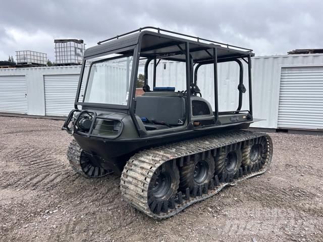  Mudd-Ox XL57 Visurgājēji
