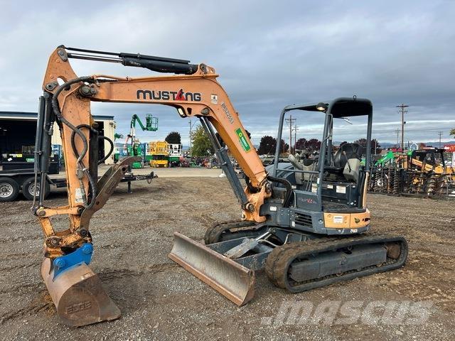 Mustang 450Z Kāpurķēžu ekskavatori
