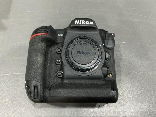  Nikon D5-a Būvniecība- Citi