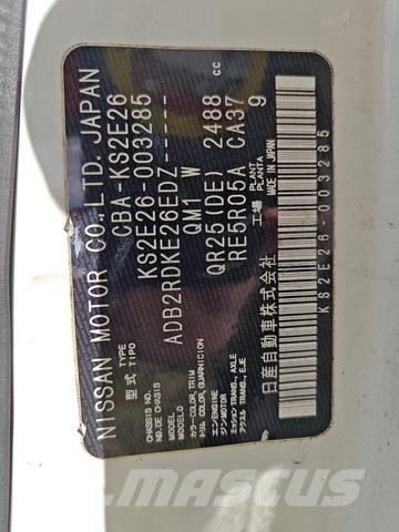 Nissan Caravan Mikroautobusi