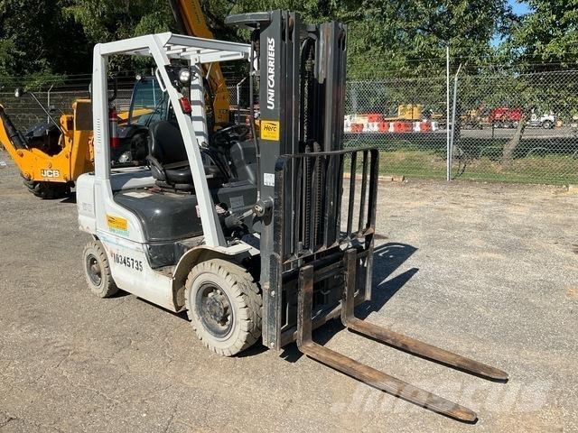Nissan PF50DF Autokrāvēji - citi