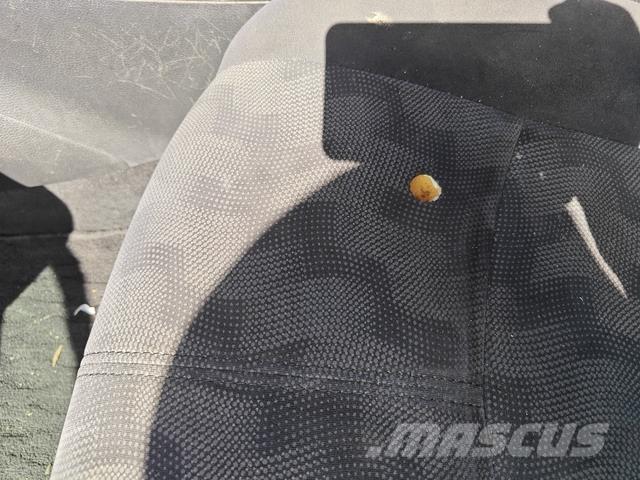 Nissan SYLPHY Automašīnas