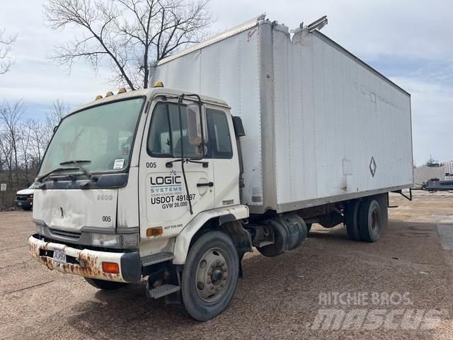 Nissan UD2600 Furgons