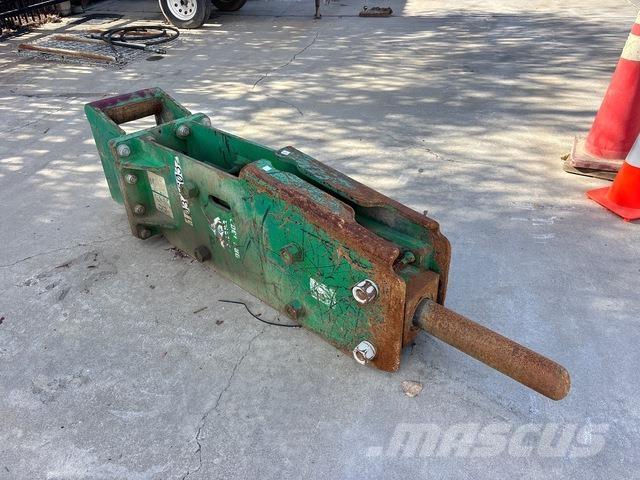 Okada ORV1300 Āmuri/Drupinātāji