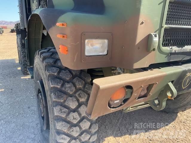 Oshkosh  Furgons