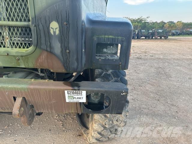 Oshkosh  Furgons