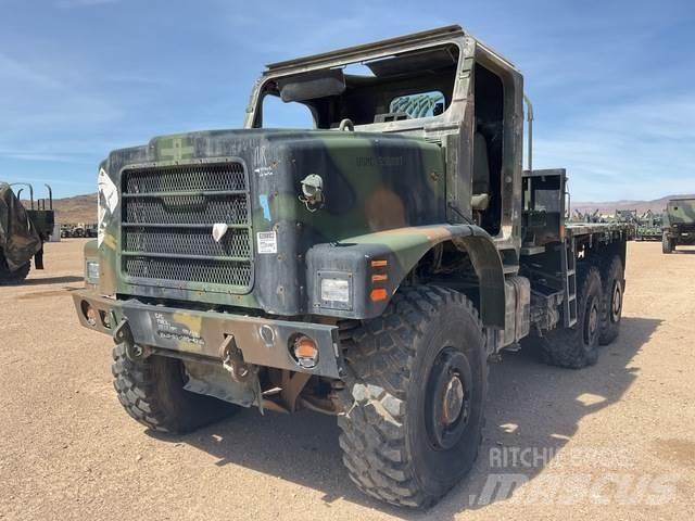 Oshkosh  Furgons