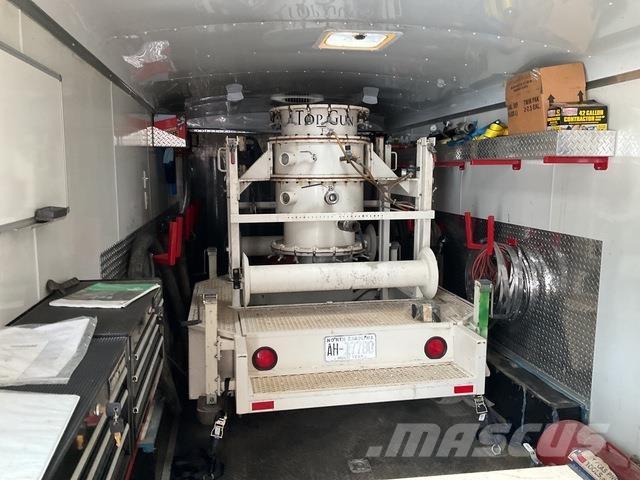  Perma-Liner Būvniecība- Citi