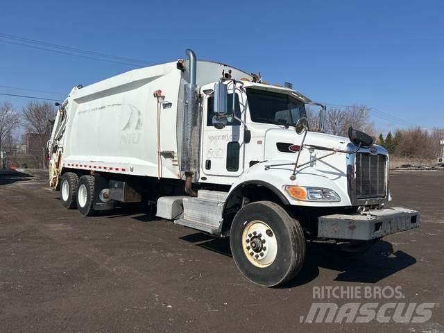 Peterbilt 348 Atkritumu izvešanas transports