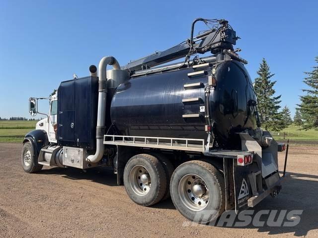 Peterbilt 348 Kāpurķēžu ekskavatori