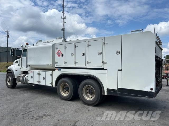 Peterbilt 348 Autocisterna
