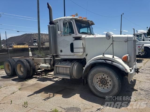 Peterbilt 357 Vilcēji