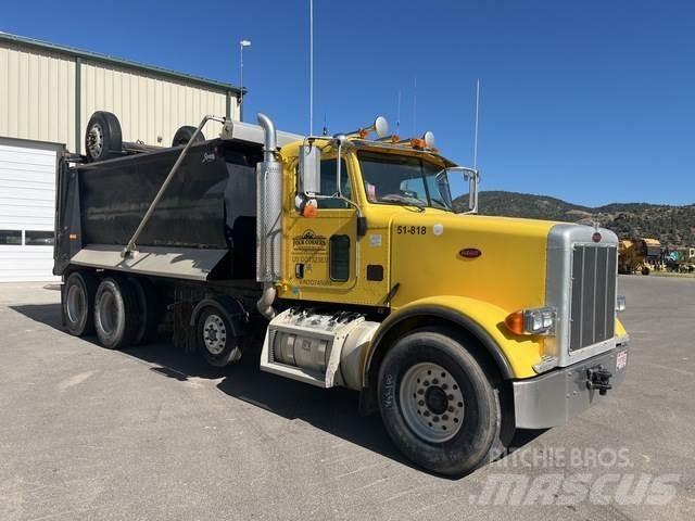 Peterbilt 357 Pašizgāzējs