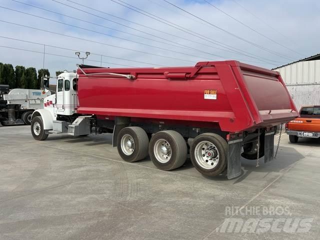 Peterbilt 365 Pašizgāzējs