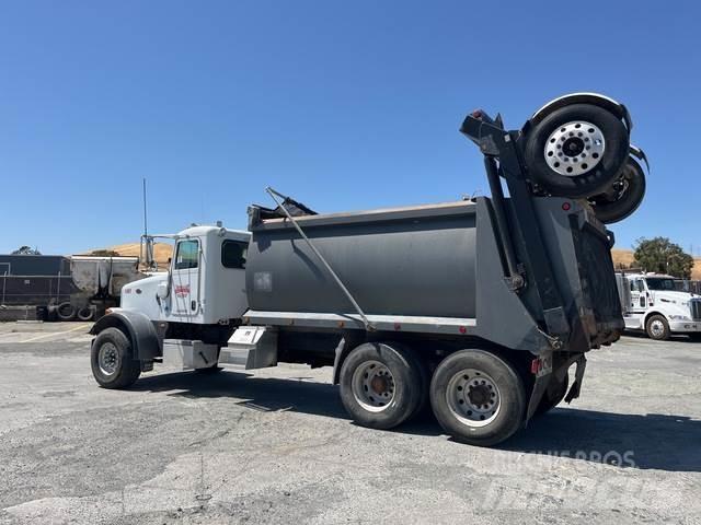 Peterbilt 365 Pašizgāzējs