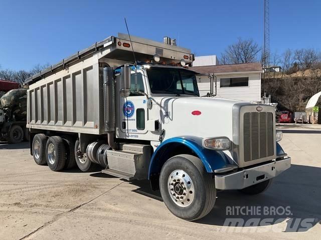 Peterbilt 367 Pašizgāzējs
