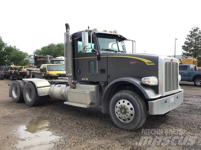Peterbilt 367 Vilcēji