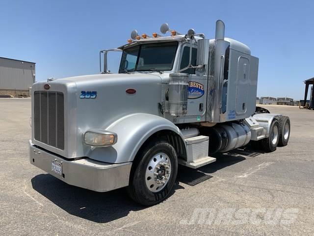 Peterbilt 367 Evakuators ar manipulatoru