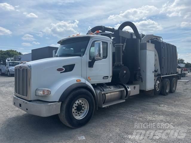 Peterbilt 377 Kāpurķēžu ekskavatori