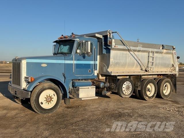 Peterbilt 378 Pašizgāzējs