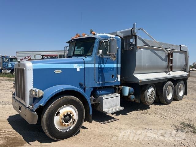 Peterbilt 378 Pašizgāzējs
