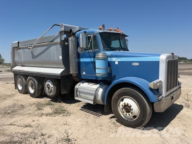 Peterbilt 378 Pašizgāzējs