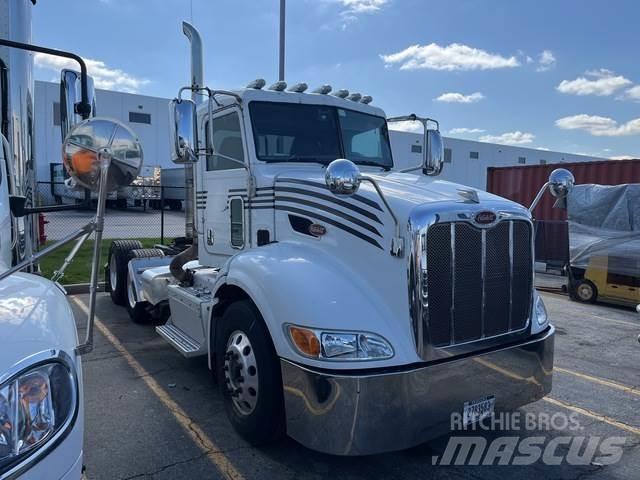 Peterbilt 384 Vilcēji