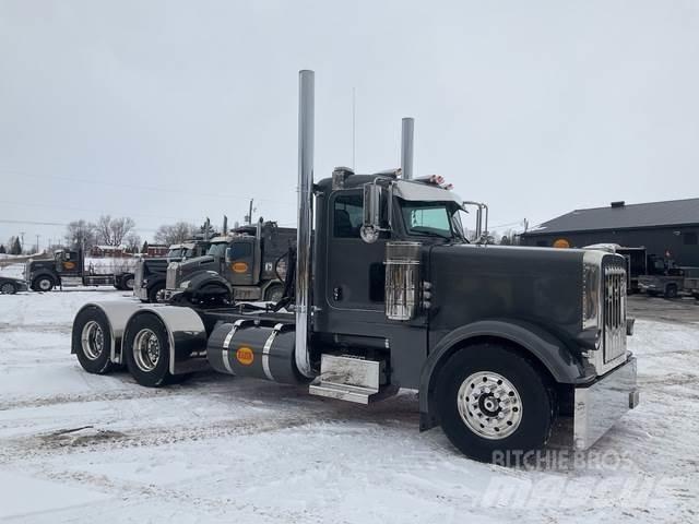 Peterbilt 388 Vilcēji