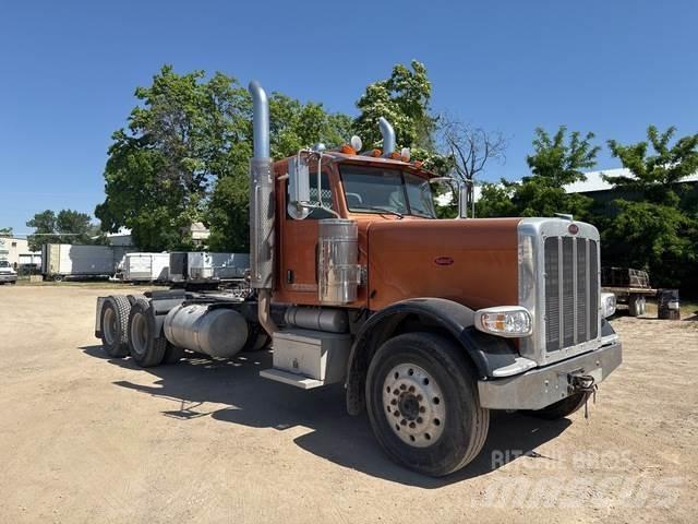 Peterbilt 388 Vilcēji