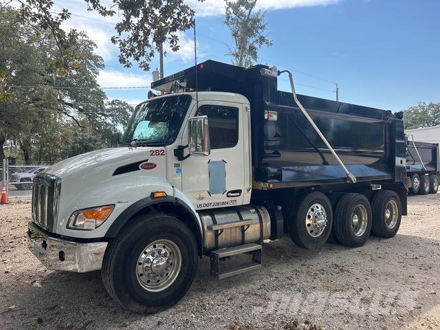 Peterbilt 548 Pašizgāzējs