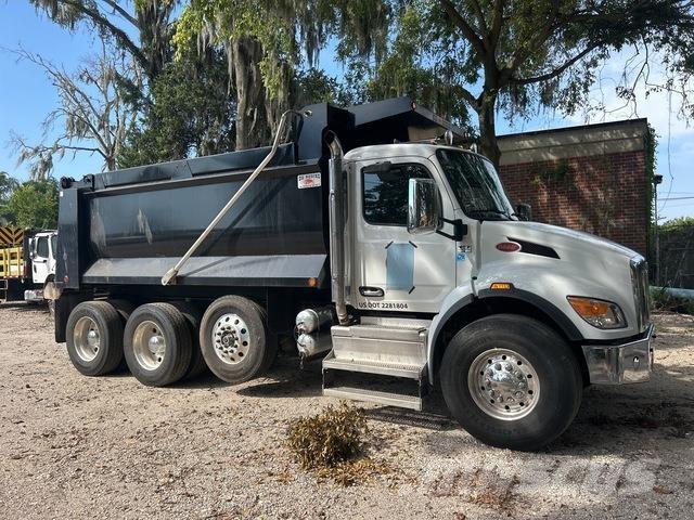 Peterbilt 548 Pašizgāzējs