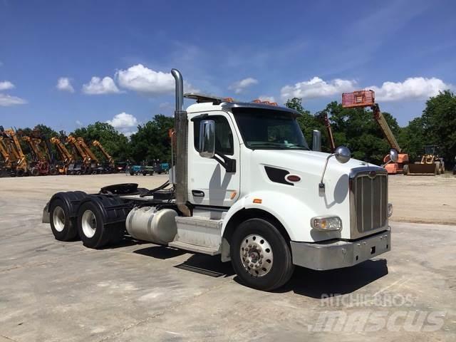 Peterbilt 567 Vilcēji