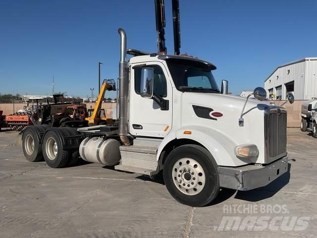 Peterbilt 567 Vilcēji