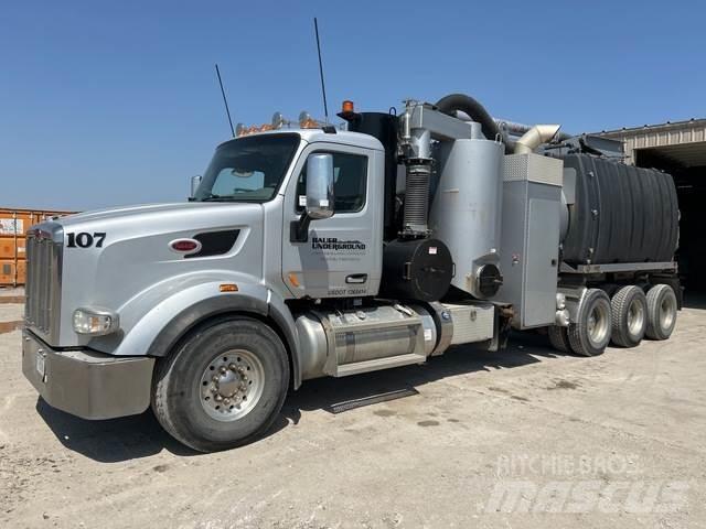 Peterbilt 567 Kāpurķēžu ekskavatori