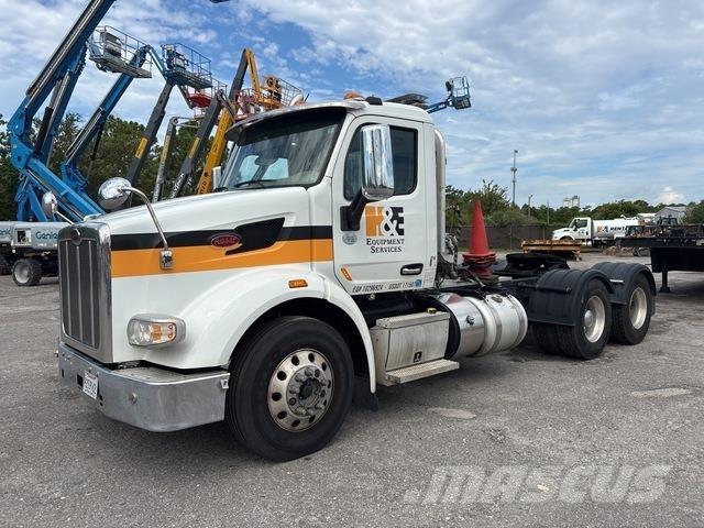 Peterbilt 567 Vilcēji