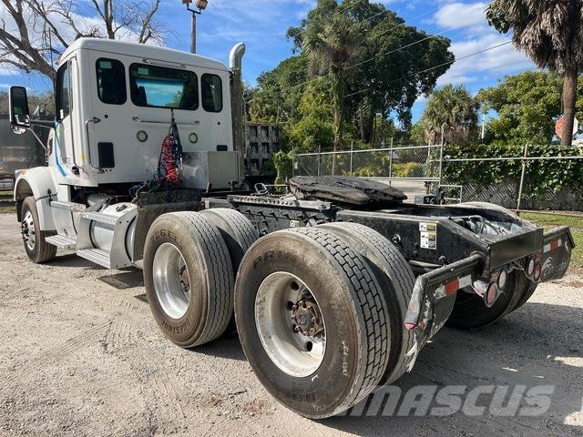 Peterbilt 567 Vilcēji