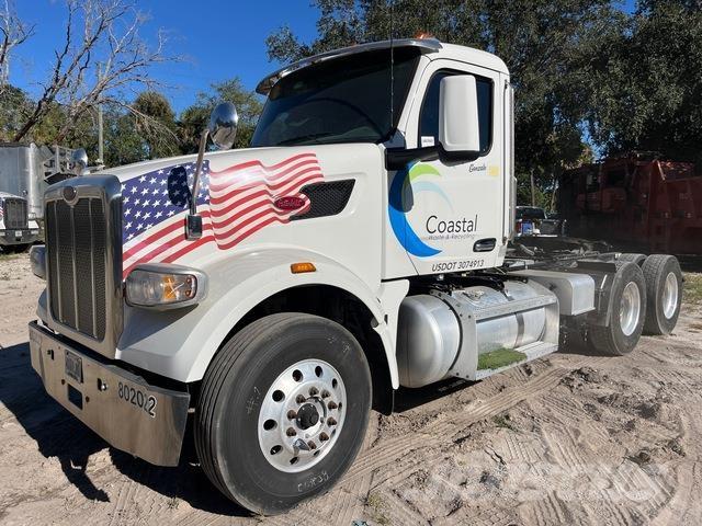 Peterbilt 567 Vilcēji