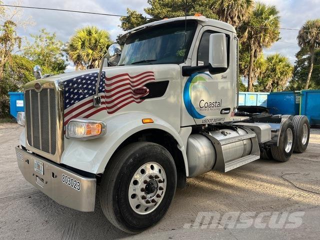 Peterbilt 567 Vilcēji