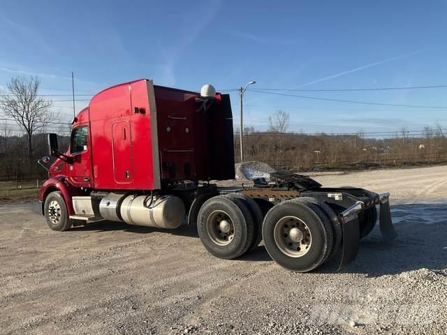 Peterbilt 579 Vilcēji